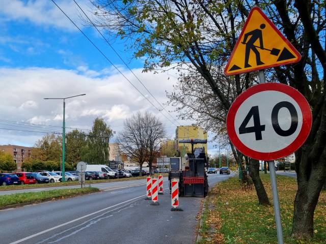 Ulica Dmowskiego w remoncie
